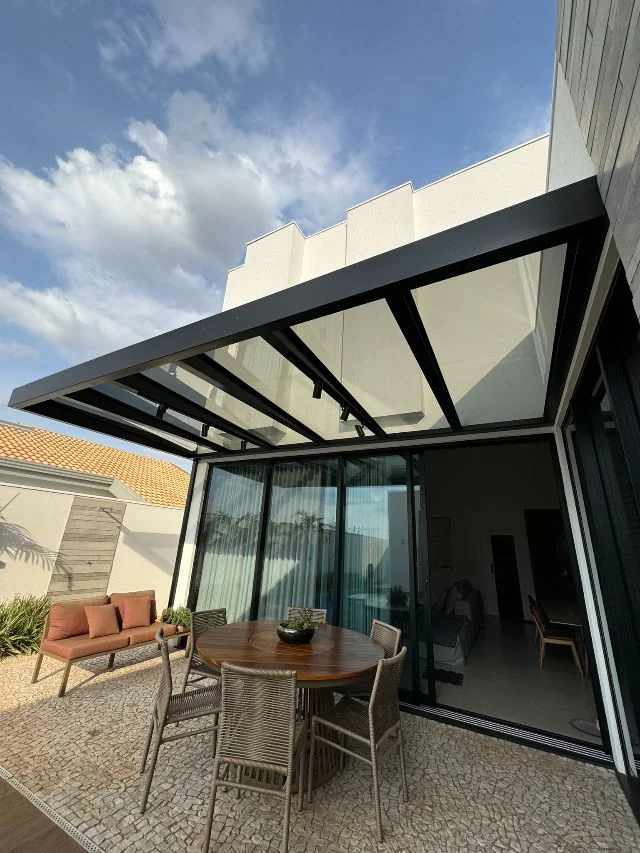 Marquise Cobertura Área Lazer